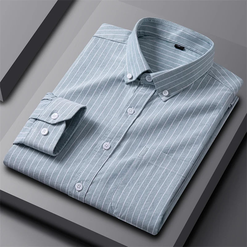 Men’s Oxford shirt with a tailored fit, button closure, and structured weave design, ideal for office wear, business-casual settings, weekends, and layered outfits.