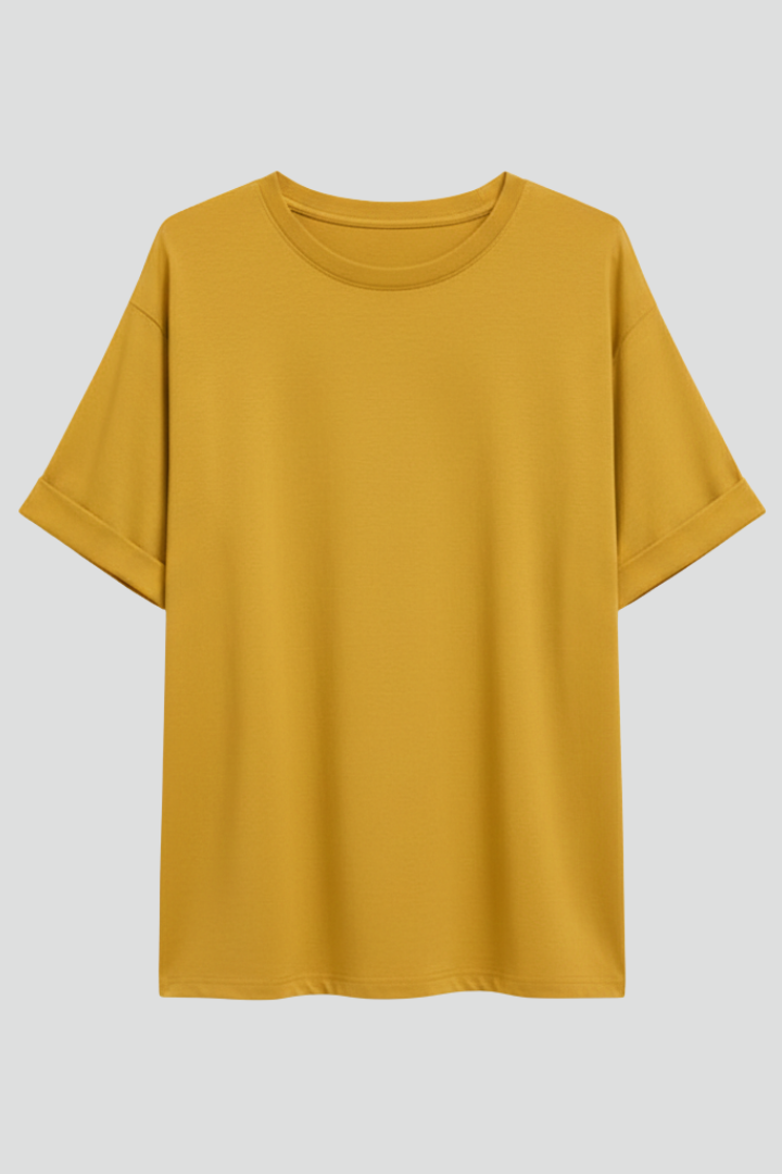 Women’s oversized T-shirt with round neckline, rolled short sleeves, loose fit, and hip-length hem, suitable for casual wear and relaxed outfits.