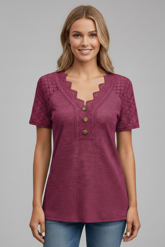 Women’s T-shirt with V-neckline and lace shoulder detailing, suitable for everyday wear and casual outfits.