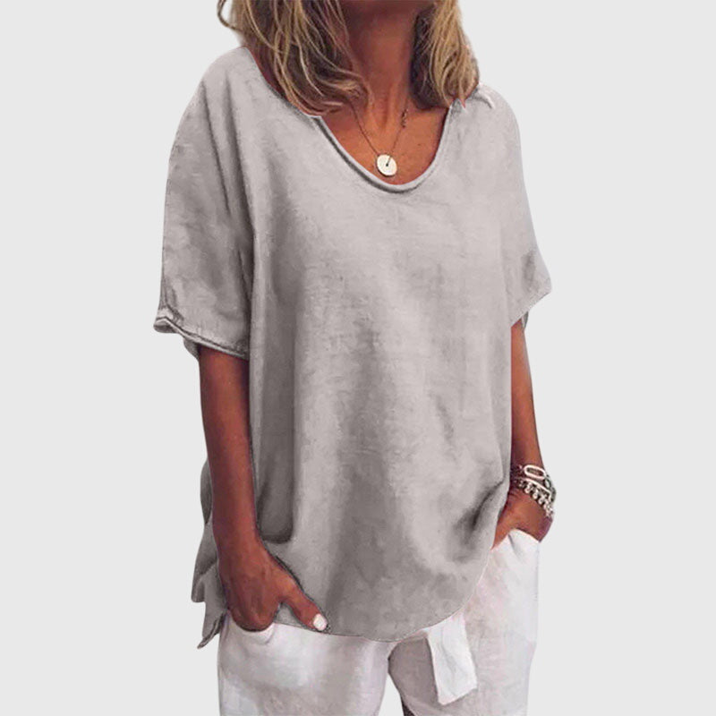 Women’s loose top with a relaxed fit and flowy silhouette, ideal for everyday wear, casual outings, and smart-casual styling.
