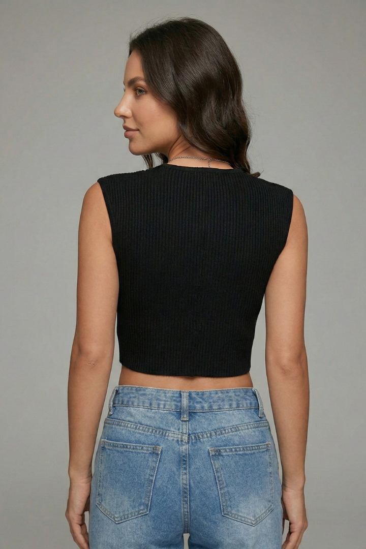 Women’s ribbed crop top with v-neck and sleeveless fit, ideal for casual summer outfits and everyday fashion styling.