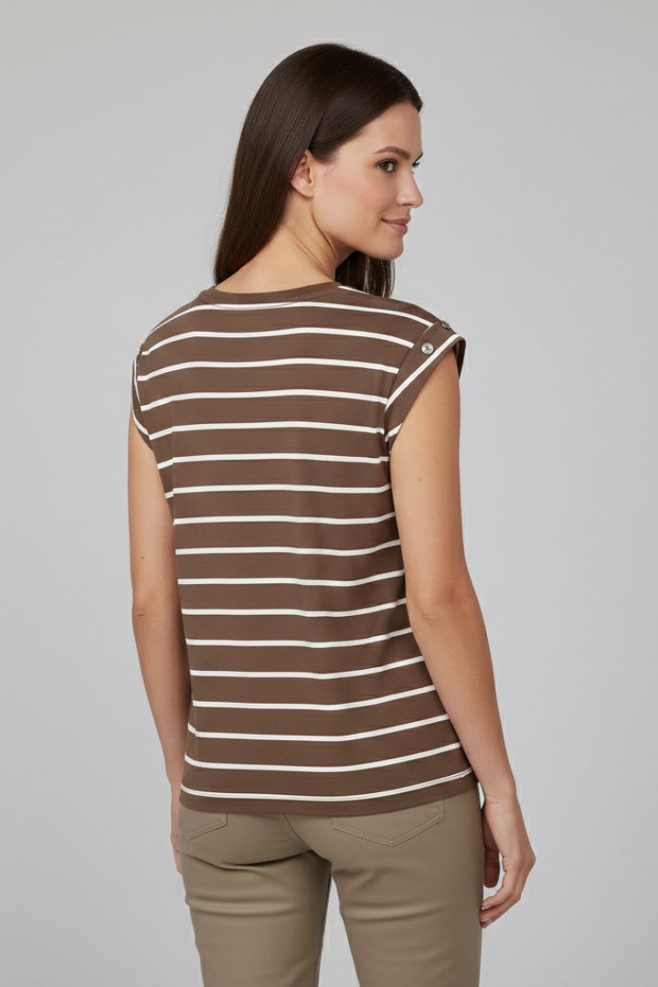 Women’s T-shirt with cap sleeves and horizontal striped pattern, designed for everyday wear and casual summer styling.