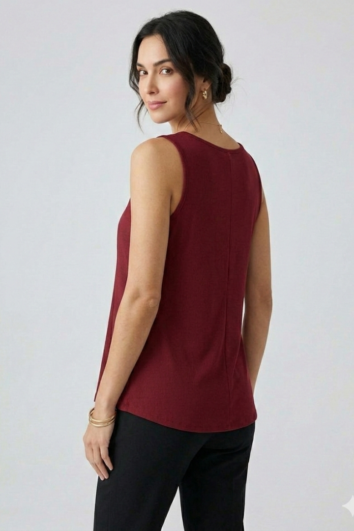 Women’s tank top with v-neckline and loose fit, designed for casual wear and summer outfits