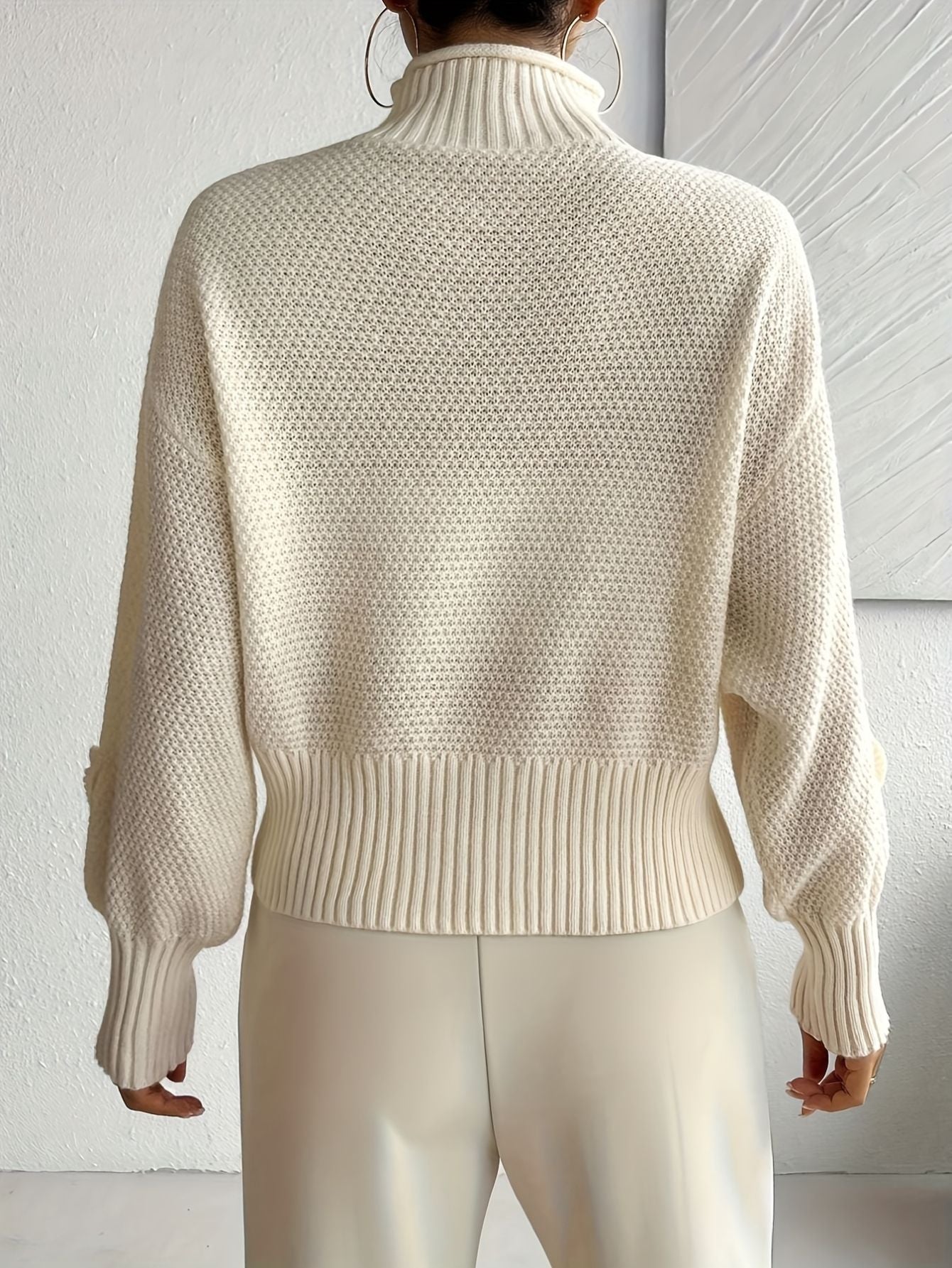 Elegant Floral Appliqué Pullover Sweater