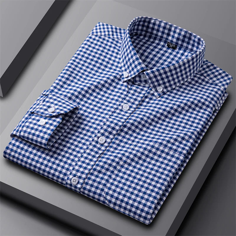 Men’s Oxford shirt with a tailored fit, button closure, and structured weave design, ideal for office wear, business-casual settings, weekends, and layered outfits.
