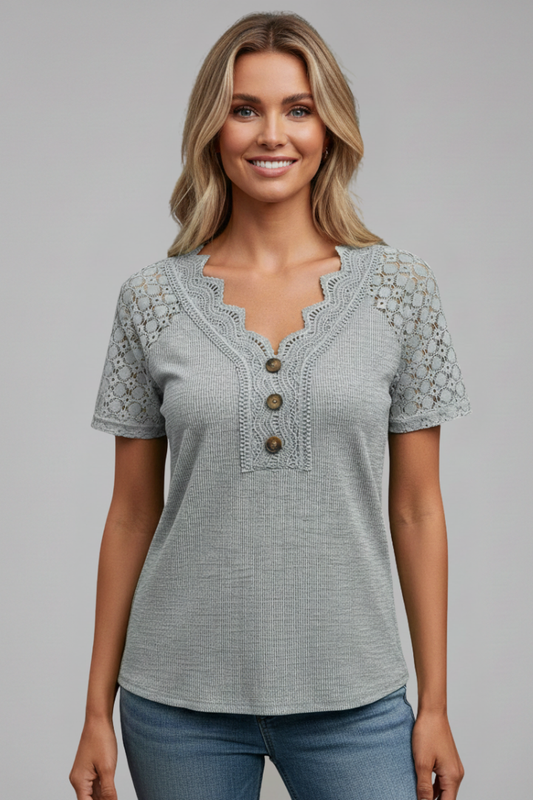 Women’s T-shirt with V-neckline and lace shoulder detailing, suitable for everyday wear and casual outfits.