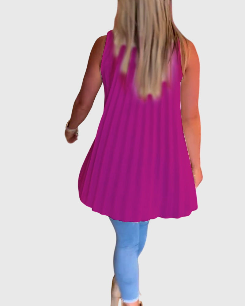 Women’s sleeveless top with ruffle details and a lapel collar, ideal for everyday wear, office outfits, and smart-casual occasions.