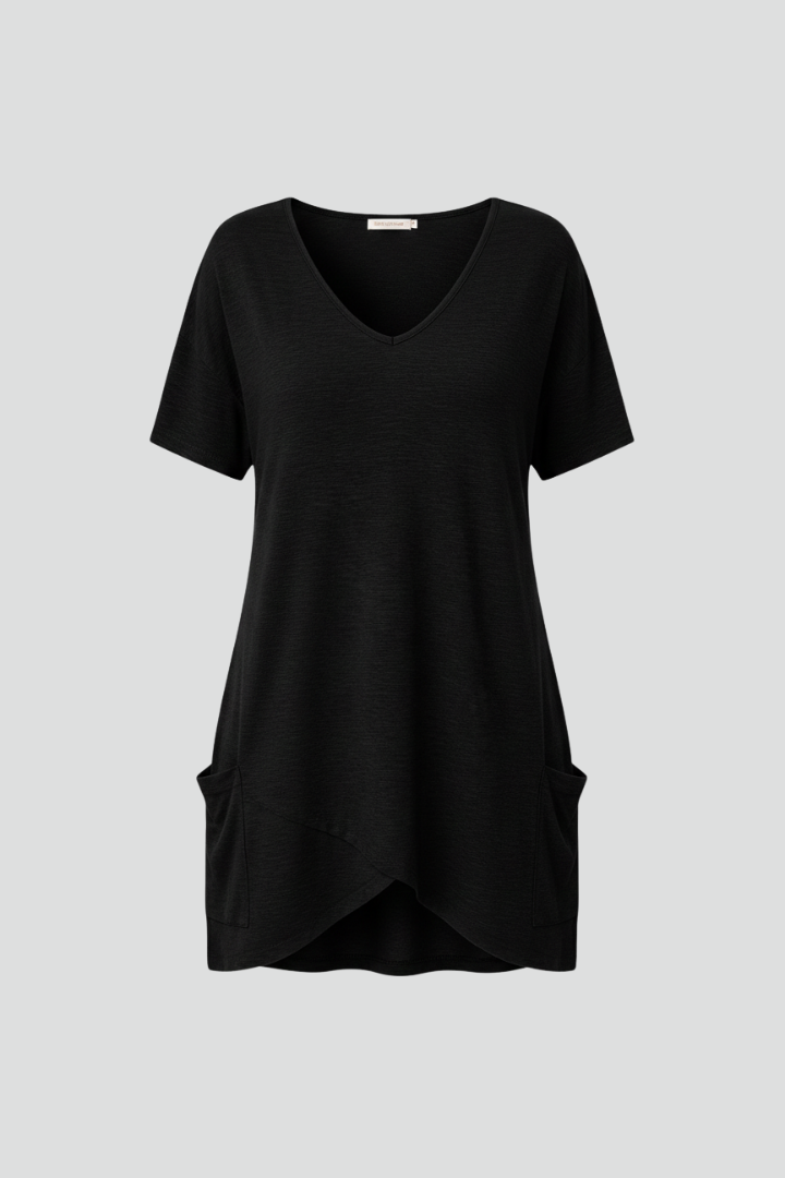 Women’s loose-fit T-shirt with V-neckline, side pockets, and curved hem, suitable for everyday wear and casual styling.